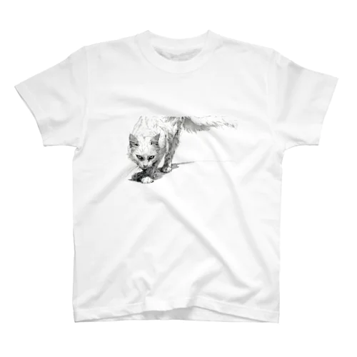 威嚇白猫 Regular Fit T-Shirt