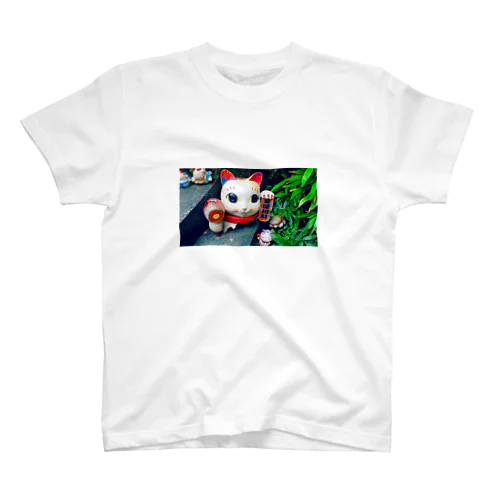 MANEKINEKO Regular Fit T-Shirt