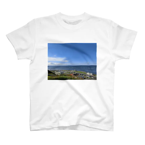 最果ての地 スタンダードTシャツ