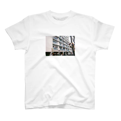 🏢 Regular Fit T-Shirt