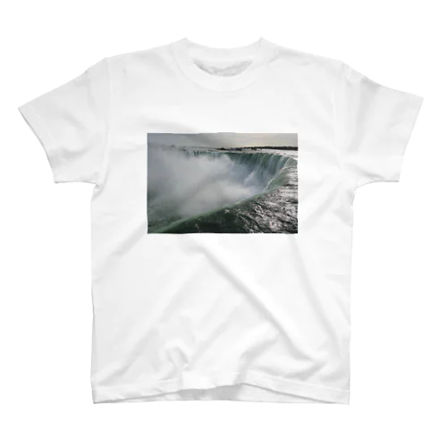 ナイアガラの滝 スタンダードTシャツ