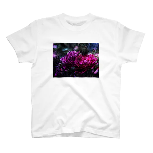 深淵の花 Regular Fit T-Shirt