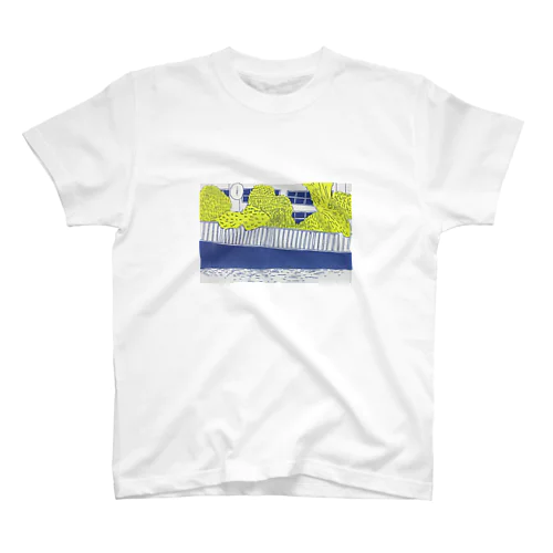 あの校舎 Regular Fit T-Shirt