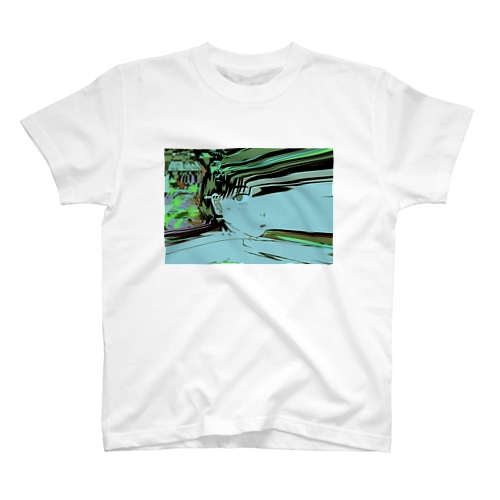 玉虫色のTOKIMEKI Regular Fit T-Shirt