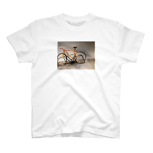 盗まれた自転車の遺影Tシャツ スタンダードTシャツ