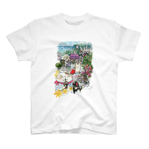 猫とペンギンと旅気分 Regular Fit T-Shirt