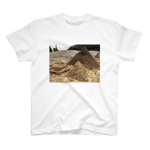 ピラミッド Regular Fit T-Shirt