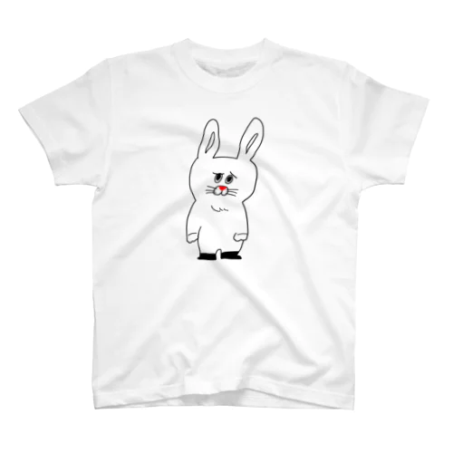 うったえるウサギ Regular Fit T-Shirt