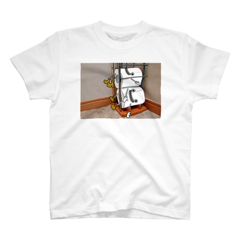 トイレットペーパーくん's Regular Fit T-Shirt