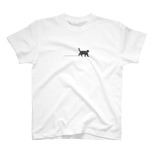 Chat noir marche  Regular Fit T-Shirt