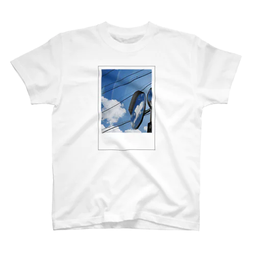 Her Blue Sky スタンダードTシャツ