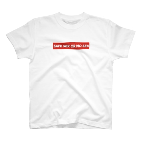 BE SAFE (赤地に白ロゴ) Regular Fit T-Shirt