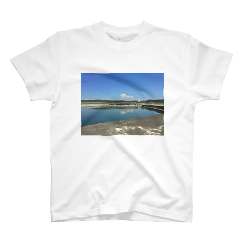 夏の漁港 スタンダードTシャツ