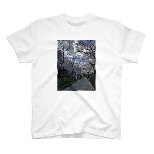 桜街 Regular Fit T-Shirt