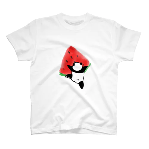 スイカによじのぼってくるパンダ🍉🐼 スタンダードTシャツ