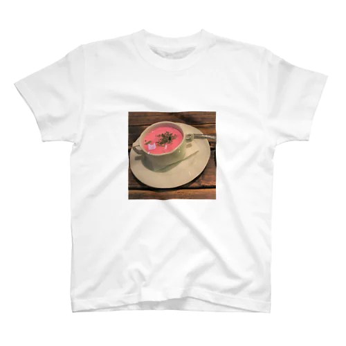 Traveler Pig in リトアニア Regular Fit T-Shirt