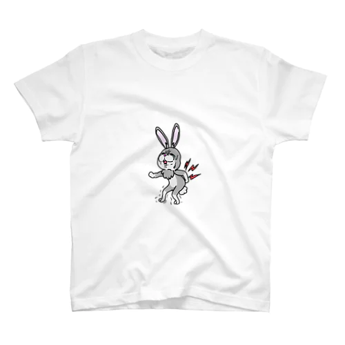 腰痛うさぎ(文字無) Regular Fit T-Shirt