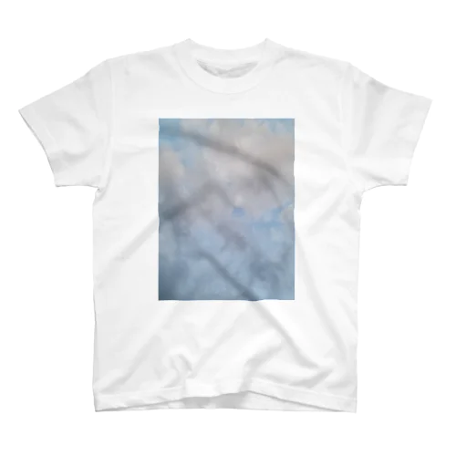 雲。くも。空。雨。 スタンダードTシャツ