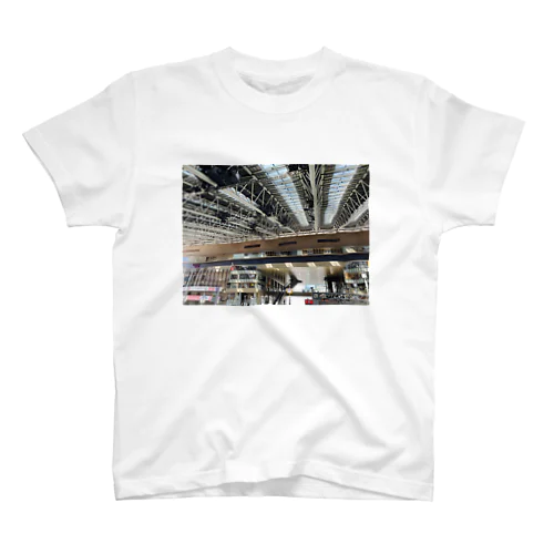 大阪駅 Regular Fit T-Shirt