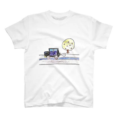 道を走る車 スタンダードTシャツ