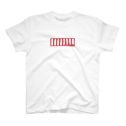 赤い横断歩道 Regular Fit T-Shirt