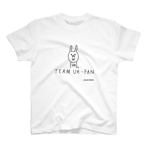 TEAM UH-FAN [黒い字] Regular Fit T-Shirt