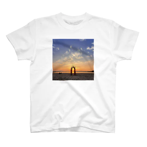 流木アーチsunset Regular Fit T-Shirt