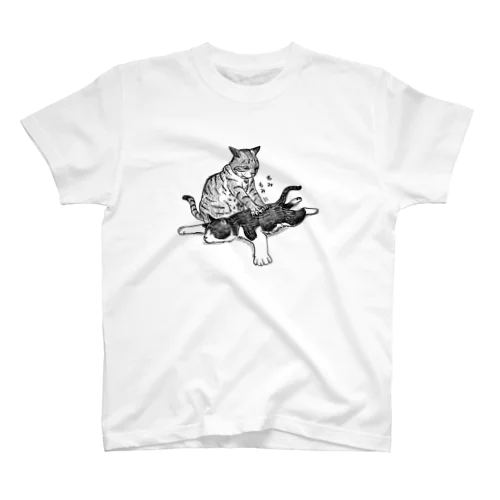 揉む猫 Regular Fit T-Shirt