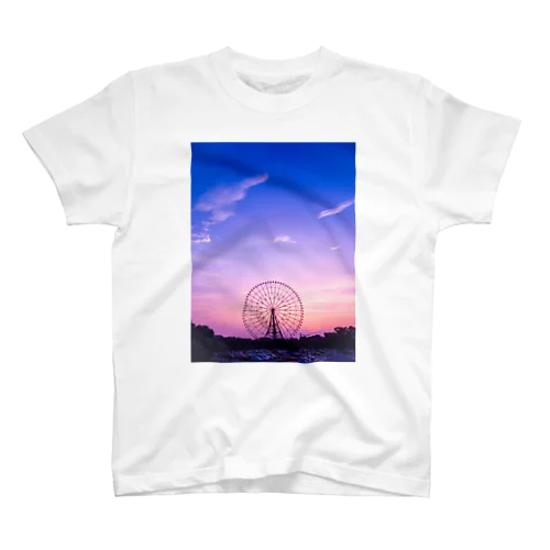 優しい夕焼け空 Regular Fit T-Shirt