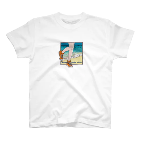 ビーチとスニーカー Regular Fit T-Shirt