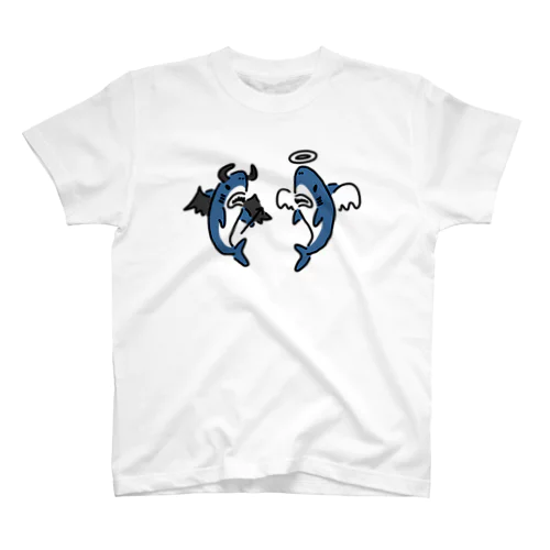 天使と悪魔に扮するサメ Regular Fit T-Shirt