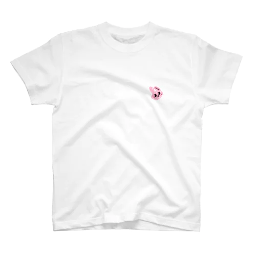 目が悪いうさぎ Regular Fit T-Shirt