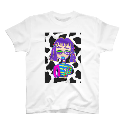 　 👩‍🎤 Regular Fit T-Shirt