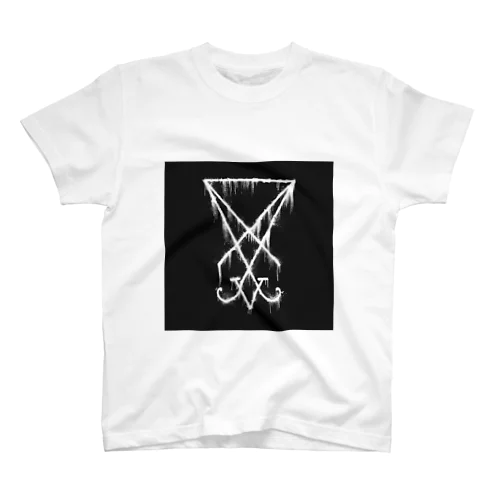 悪魔⛤崇拝 Regular Fit T-Shirt