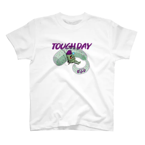 EGG P-TAN TOUGH DAY Regular Fit T-Shirt