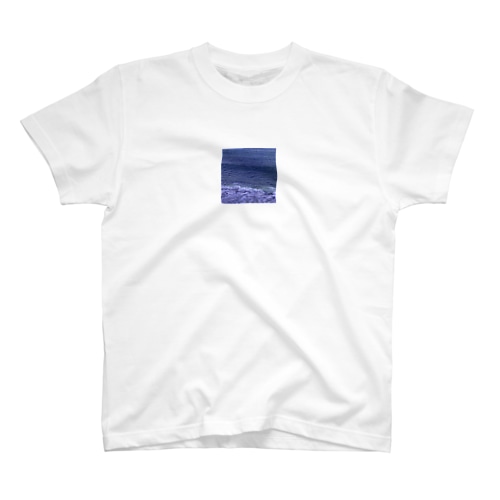 うみ Regular Fit T-Shirt