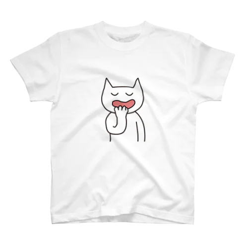 白ねこさんあくびTシャツ Regular Fit T-Shirt