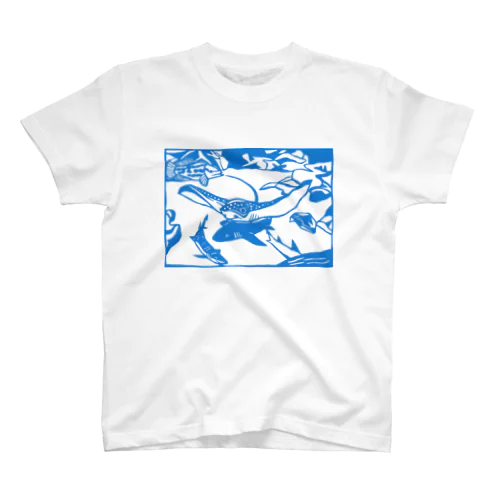 マダラトビエイ　切り絵 Regular Fit T-Shirt