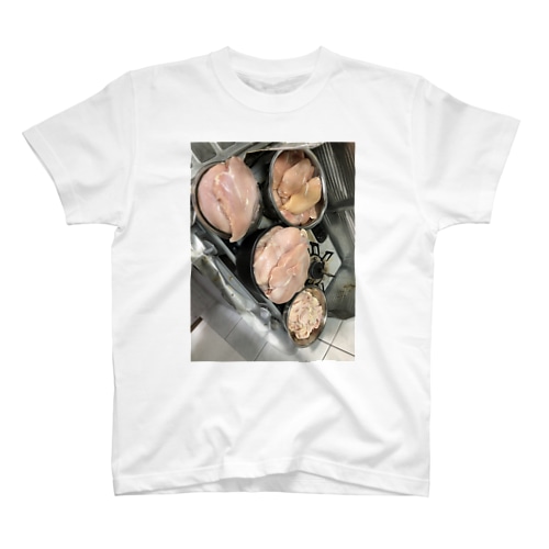 鶏胸肉30個 Regular Fit T-Shirt