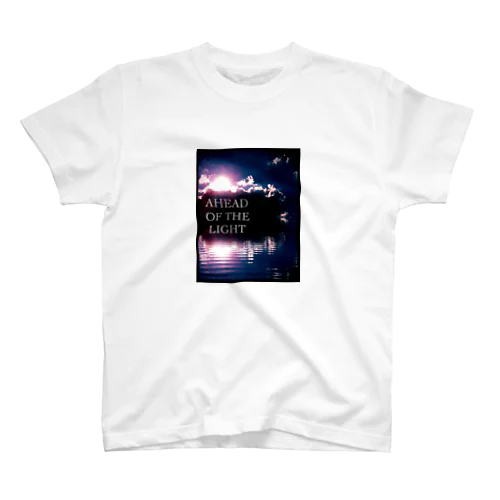 Ahead of the light スタンダードTシャツ