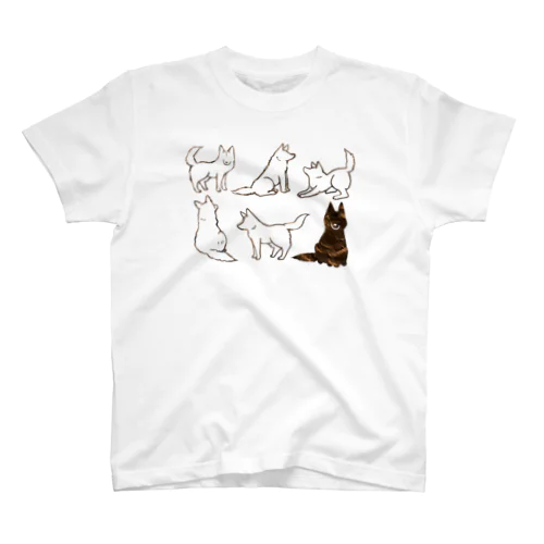 甲斐犬の形 Regular Fit T-Shirt