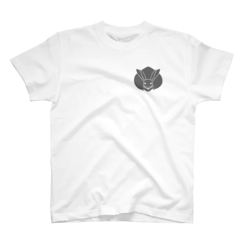 家紋　真向き兎（ワンポイント　グレー） Regular Fit T-Shirt