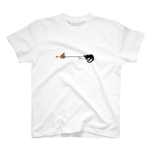 ズッキュンされたかぼちゃ Regular Fit T-Shirt
