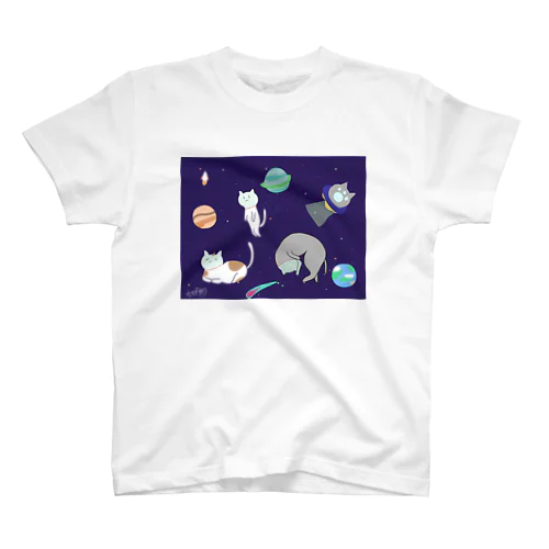 宇宙で猫を吸おう Regular Fit T-Shirt