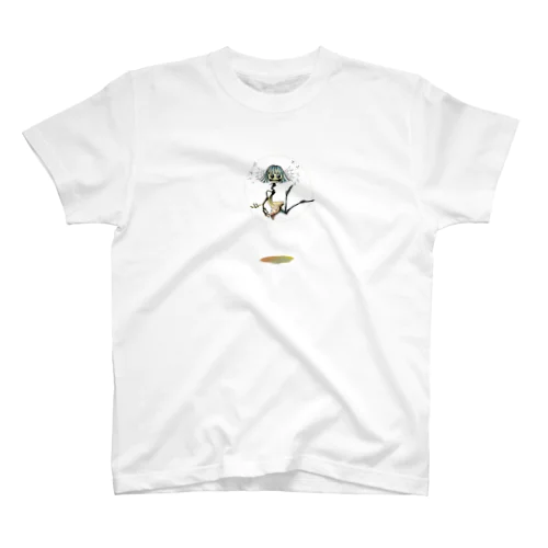 不機嫌な踊り子ちゃん  まん丸水溜まり Regular Fit T-Shirt