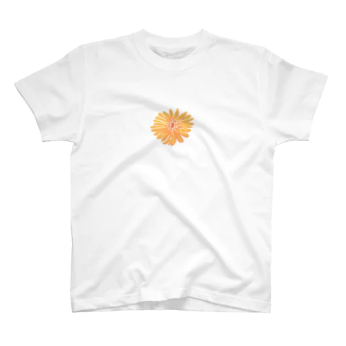 オレンジのお花 Regular Fit T-Shirt
