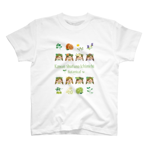かわいい主婦の1日 ボタニカル柄1 Regular Fit T-Shirt