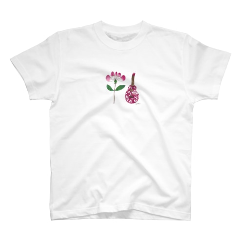 花とウクレレ Regular Fit T-Shirt