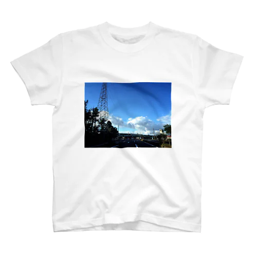 青空 Regular Fit T-Shirt