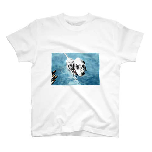 海を泳ぐ犬 ダルメシアン スタンダードTシャツ